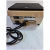 Image 2 : Pitney Bowes Weigh Scale 14"x9.5"x5.5" Powers On