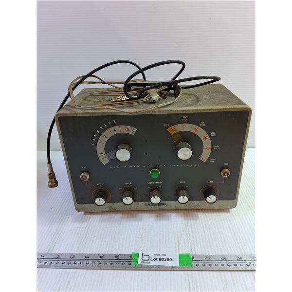 Healthkit IG-62 Vacuum-Tube Color Bar And Dot Generator 13"x7"x9" Untested