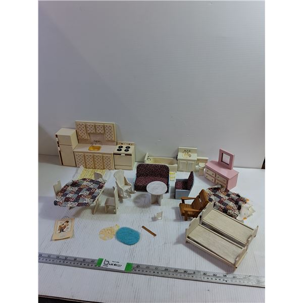 Doll House Furniture