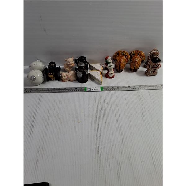 (8) Sets of Salt/Peppers-Turkey,Sandwiches,Christmas and more