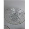 Image 4 : (2) Glass Bowls, Plastic Bowl, Christmas Wall Clock