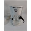 Image 5 : Black & Decker Coffee Maker Powers On, Lifelong Battery Operated Hand Mixer Untested As Is, Misc
