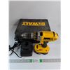 Image 1 : Dewalt Cordless Drill Powers On