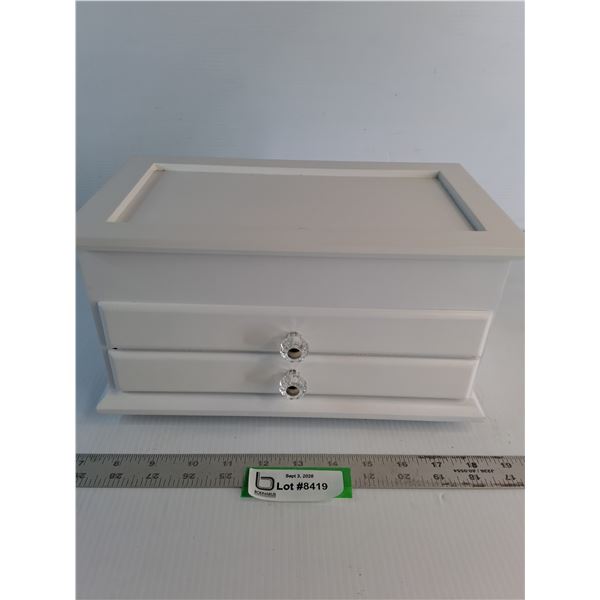 White Jewelry Box w/ Jewelry