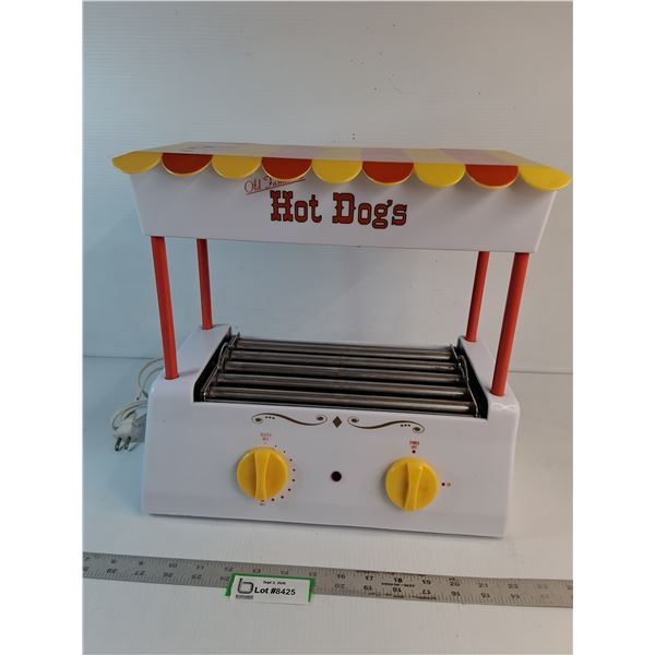 Old Fashioned Hot Dog Cooker - Works