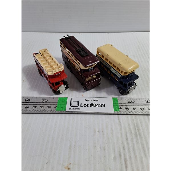 (3) 1:64 Double Decker Buses