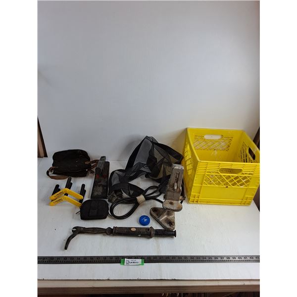 Ratchet Jack, Nail Puller, HD Stapler, Knee Pads, Extension Cord, Milk Crate, Misc., Pickup Only