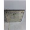 Image 5 : (2) Vintage Portable Radios - Both Power On, Vintage Multi Kitchen Roll Holder