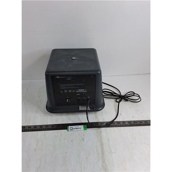 Boston Soundbar (No Power Cord) & Sub Woofer - Powers On