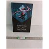 Image 1 : Graphic Book- Something Is Killing The Children