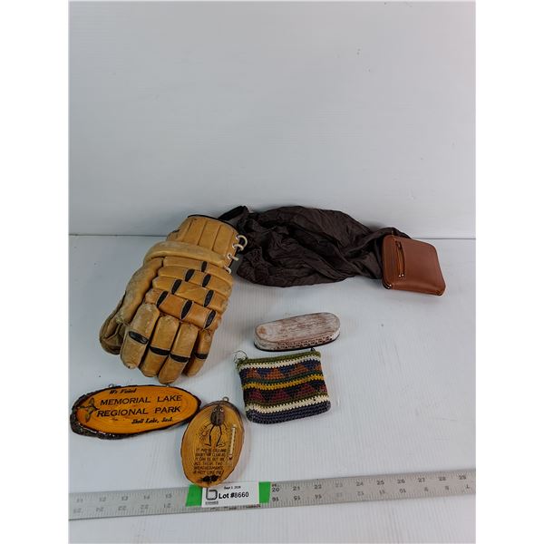 Butt Plate, Baseball Glove, Wall Decor, Misc