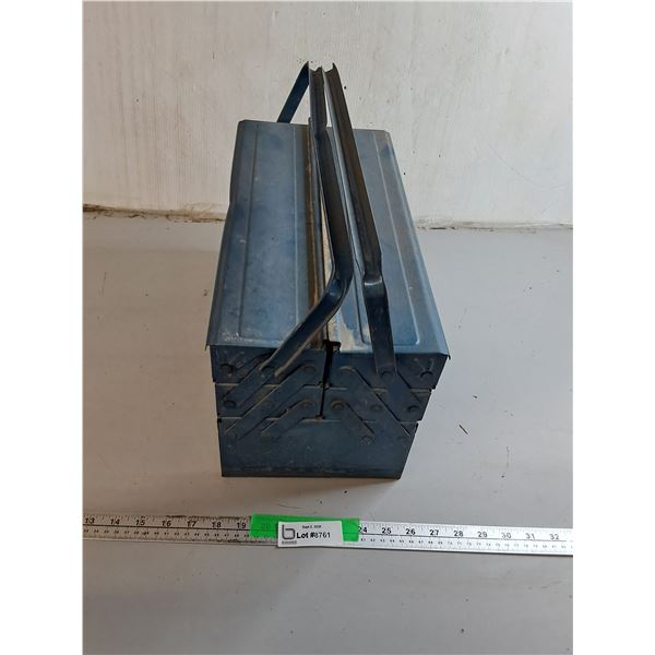 Metal Foldout Tool/Tacklebox 16.75" x 8.5" x 8.5"- Can't Ship