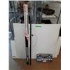 Image 1 : *Recon Tailgate Bar w/Amber Scanning LED Turn Signal, Winter Front & Bug Screen, PICKUP ONLY