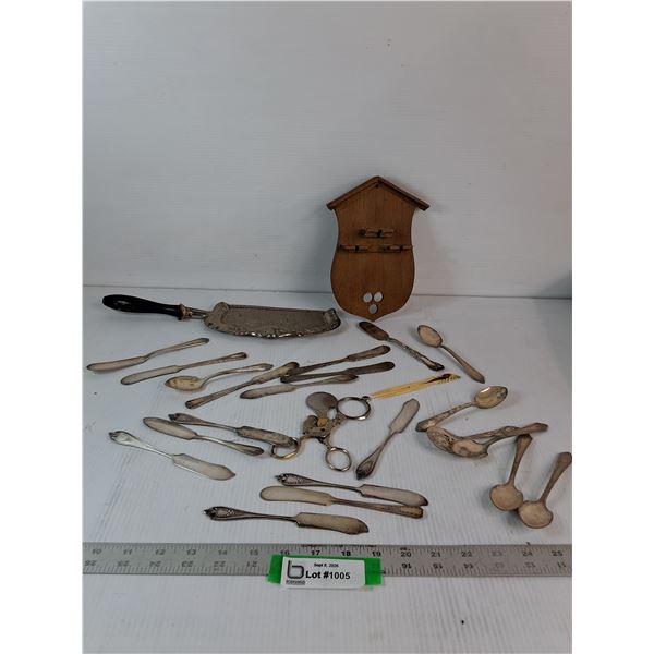 Assorted Spoons/Butter Knives, Cake Server, Wall Mounted Spoon Rack