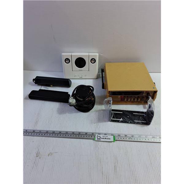 I-Station Logic 3 Stereo for Ipod, DMI Audio Scaler, Bracket, Misc