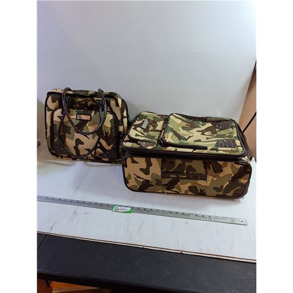 Nicole Hiller Suitcase & Handbag, Pickup Preferred