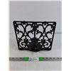 Image 1 : Vintage Cast Iron Book Stand