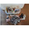 Image 1 : *Large Plastic Tote & Assorted Christmas Decor/Ornaments - PICKUP ONLY