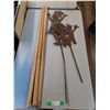 Image 1 : Garden Decor & Wooden Legs 50", PICKUP ONLY