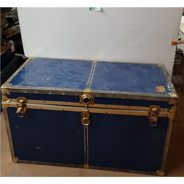 *Cider Lined Trunk 41 3/4"x20 1/4"x24" Cannot Ship