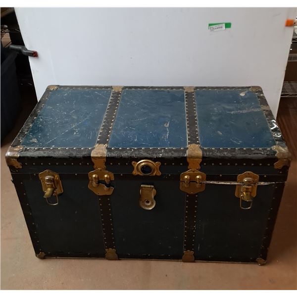 Trunk 36"x20"x21" Cannot Ship
