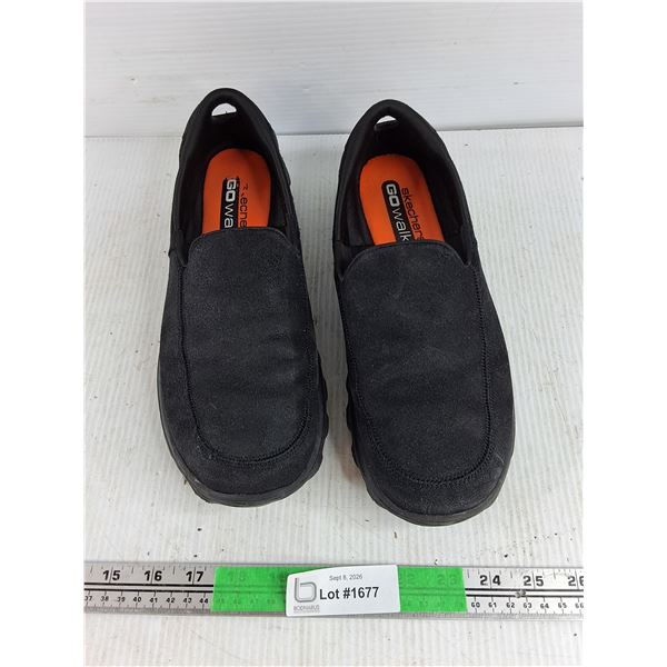 Skechers Go Walk Shoes - Size 10.5