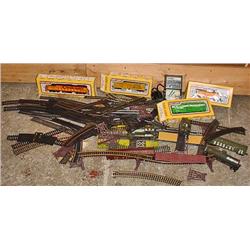 LOT OF VINTAGE LIFE-LIKE TRAINS IN ORIG. BOXES W/ 