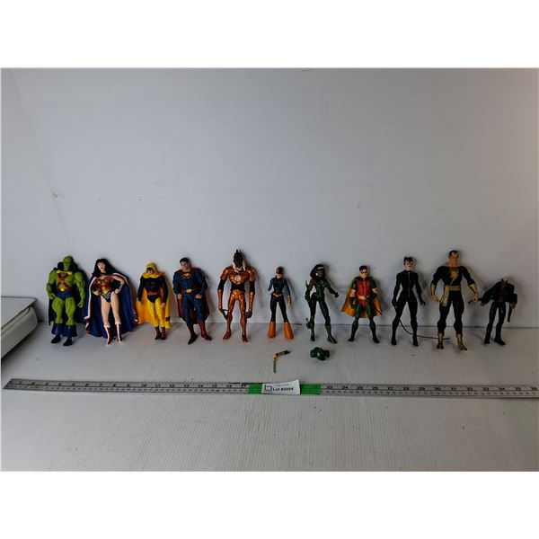 (11) Action Figurines- Superman, Robin, Wonder Woman, Misc.