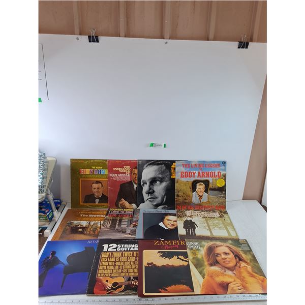 (12) Vinyl Records, Eddy Arnold, Frank Mills, Zamfir, The Browns, Connie Smith