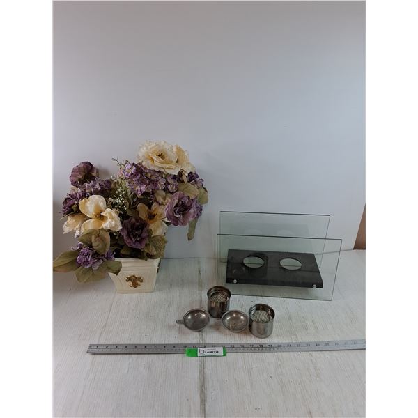 Plant Pot with Fake Flowers And Tabletop Bioethanol Fireplace
