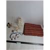 Image 1 : Ornaments, Lantern Chimney, Fabric Place Mats, Ear Rings, Necklace