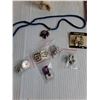 Image 2 : Ornaments, Lantern Chimney, Fabric Place Mats, Ear Rings, Necklace