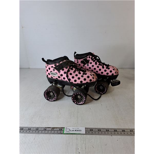 Riedell Dart Quad Roller Skates Size 3 ( as is)