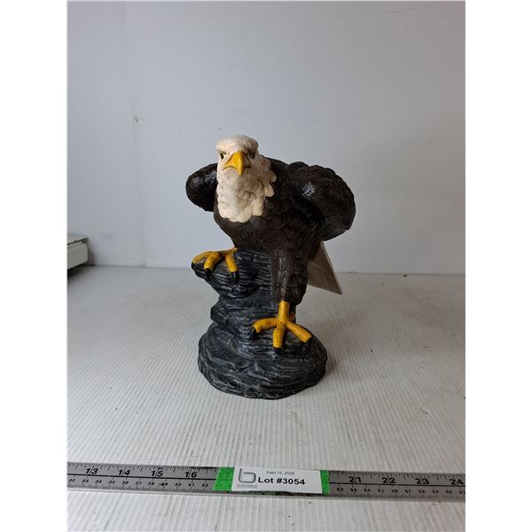 Decorative Bald Eagle Figurine 10" Tall