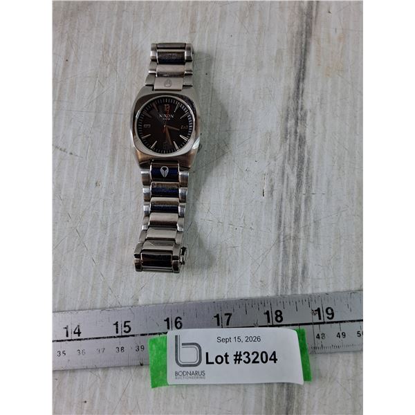 Nixon Stainless Steel Quartz Watch (Redline) Metal Bracelet Working