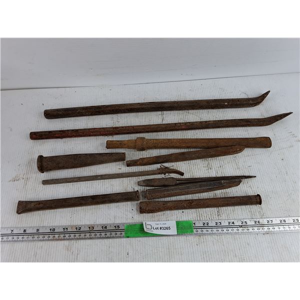 Pry Bars & Chisels