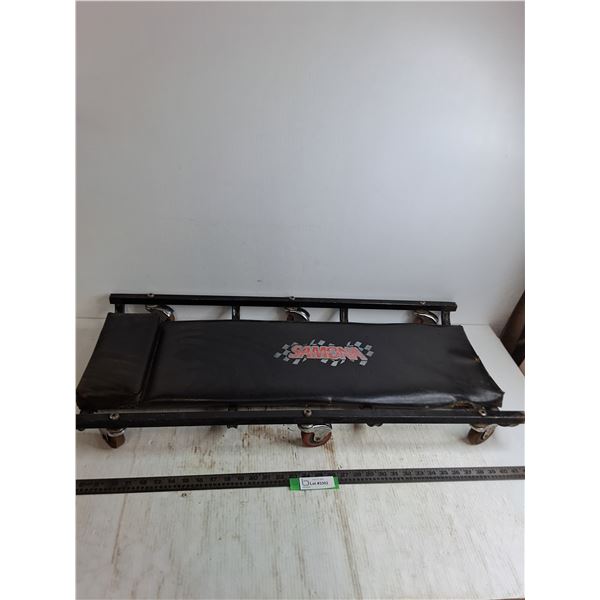 Samona Creeper - 36" x 17" - Pickup Only