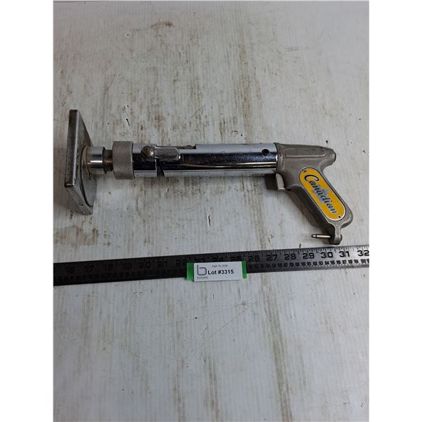Canadian Concrete Trigger Hammer