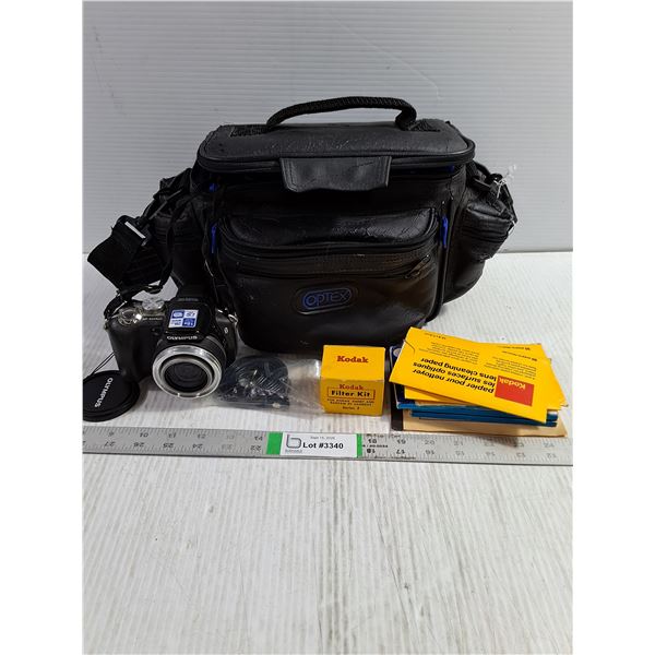 Camera Bag with Olympus SP-550UZ Bridge Digital Camera,(7) Pkg. Lens Cleaning Papers,Filter Kit