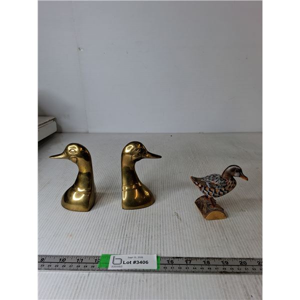 (2) Mallard Duck Brass Book Ends, Wooden Carved Bird
