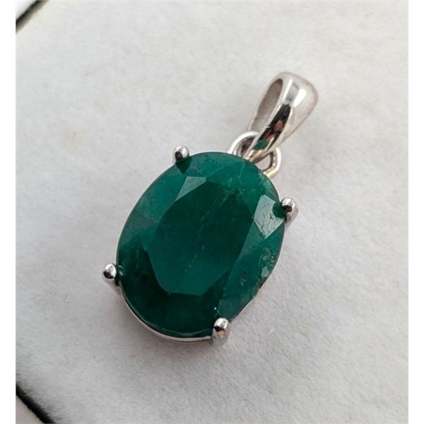*^2.8 G Certified Silver Emerald gemstone Pendant ($11,687 Appraisal)