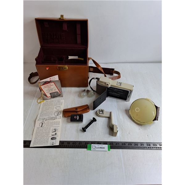 Polaroid Land Camera Model 80 & Case