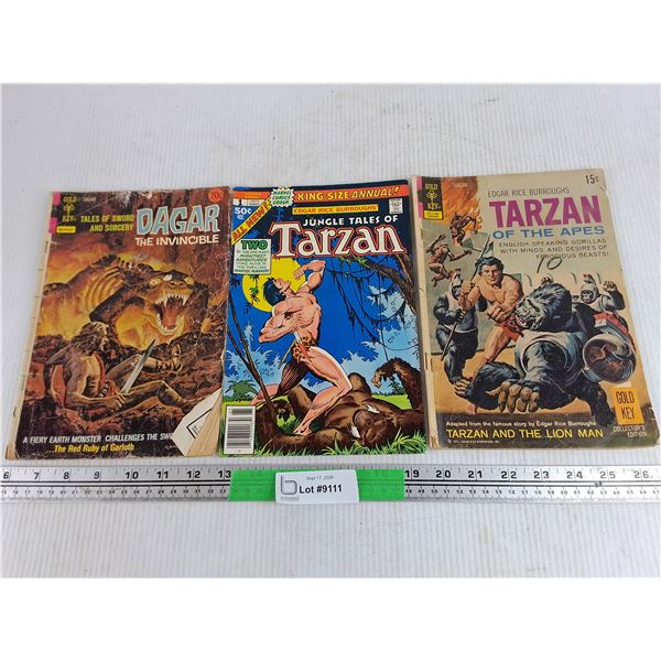 Vintage Comics - Tarzan & Dagar the Invincible