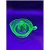 Image 4 : Uranium Glass Citrus Reamer