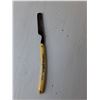 Image 2 : Vintage Straight Razor with Sharpening Stone
