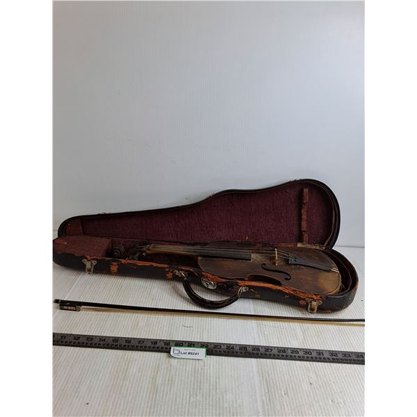 Early Stradivarios Copy Violin w/Case