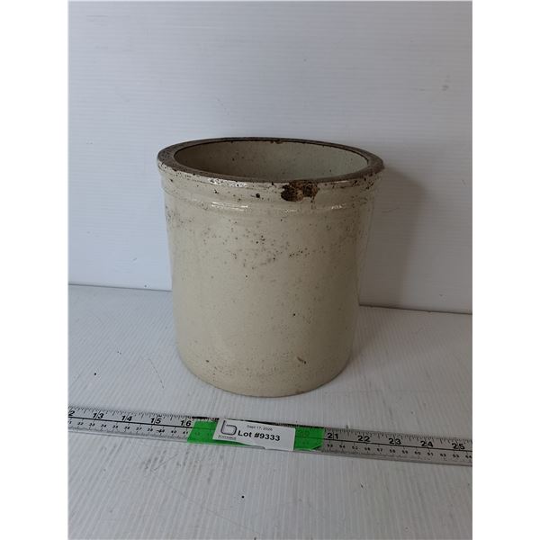 Stoneware Crock 8"