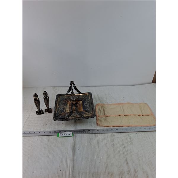 Handled Serving Basket Tray, (2) Spice Shakers, Small Cloth,