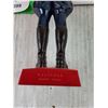 Image 4 : (3) Reliable Brand Plastic Standing Mounties