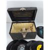 Image 5 : Assorted 45s Vinyl Records - Nat King Cole, Bobby Vinton, Louis Armstrong, Misc, Hardcase
